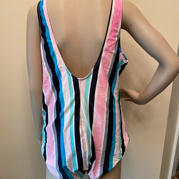 No Boundaries one piece swimsuit size 2X - Picture 6 of 7